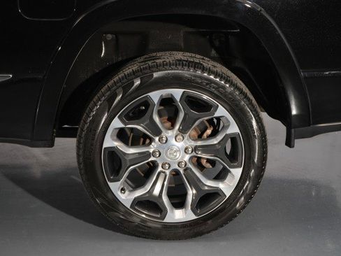 Used 2023 RAM 1500 Limited AWD/4WD image 59