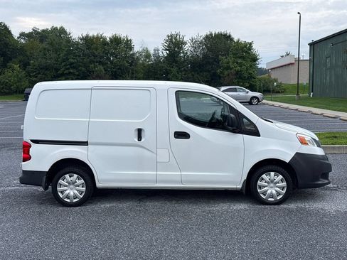Used 2016 Nissan NV200 S w/ Back Door Glass Package FWD image 9