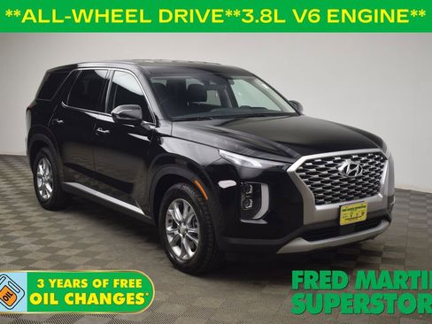 Used 2022 Hyundai Palisade SE image 1