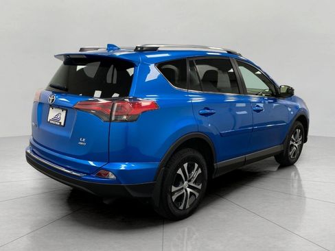 Used 2018 Toyota RAV4 LE w/ All Weather Liner Package AWD/4WD image 4