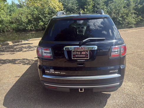 Used 2017 GMC Acadia Limited SLT AWD/4WD image 7