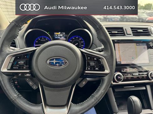 Used 2018 Subaru Outback 2.5i Touring w/ Popular Package #3 AWD/4WD image 16