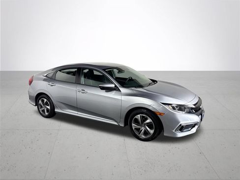 Used 2019 Honda Civic LX image 4