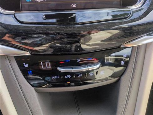 Used 2024 Cadillac XT6 Premium Luxury w/ Technology Package image 15