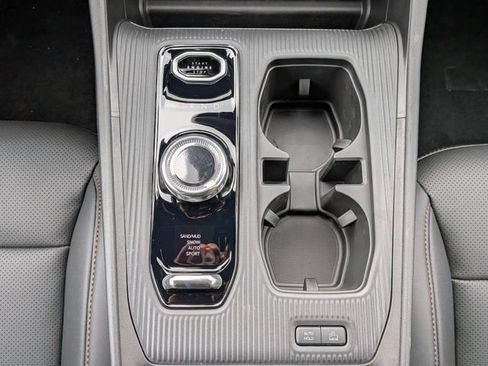 New 2026 Jeep Cherokee Limited AWD/4WD image 17