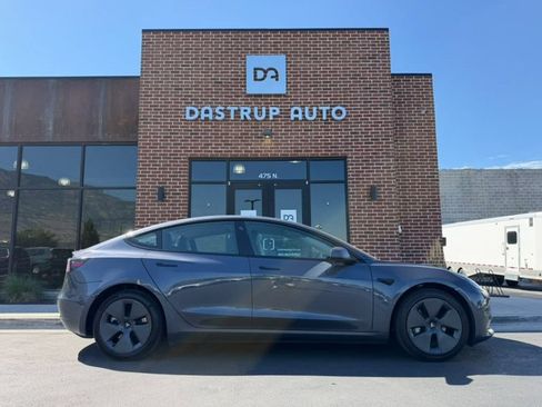 Used 2021 Tesla Model 3 Long Range AWD/4WD image 5