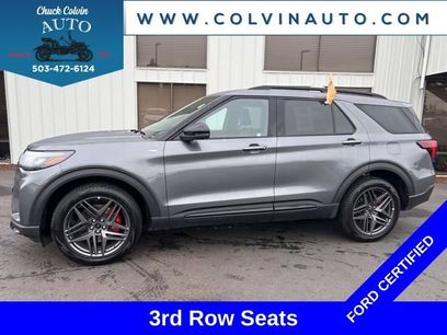 Used 2025 Ford Explorer ST-Line w/ ST-Line Street Pack