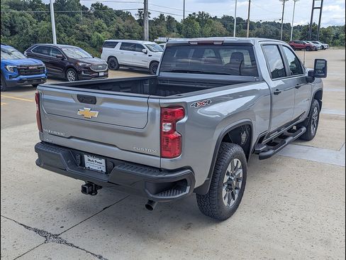 New 2026 Chevrolet Silverado 2500 Custom w/ Custom Convenience Package AWD/4WD image 7