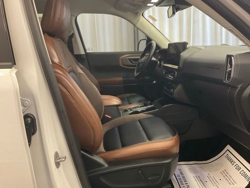Used 2025 Ford Bronco Sport Outer Banks AWD/4WD image 32