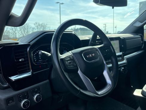 Used 2023 GMC Sierra 1500 Elevation w/ X31 Off-Road Package image 9