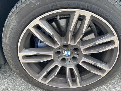Certified 2024 BMW 530i xDrive w/ M Sport Package AWD/4WD image 15