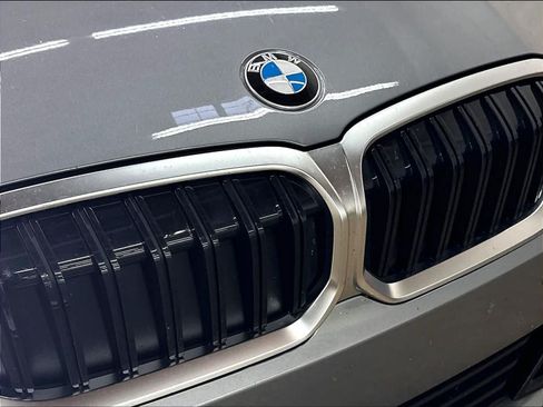 Used 2026 BMW 330i Sedan w/ Premium Package RWD image 32