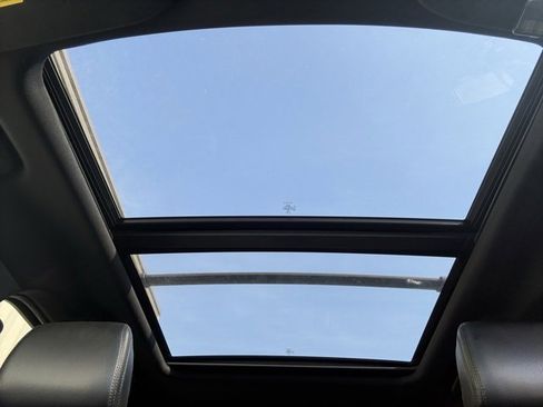 Used 2021 Ford Expedition Limited image 17