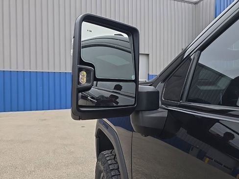 Used 2025 GMC Sierra 2500 Denali w/ Denali Reserve Package AWD/4WD image 7
