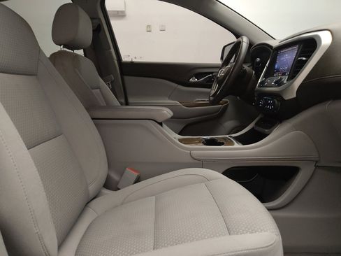 Used 2021 GMC Acadia SLE FWD image 21