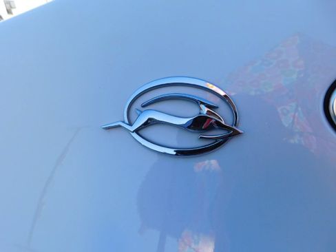 Used 2019 Chevrolet Impala LT FWD image 12