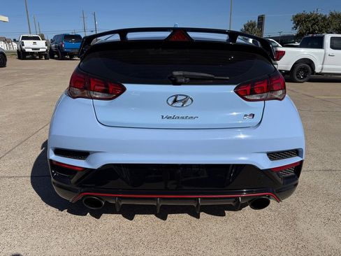 Used 2020 Hyundai Veloster N w/ Performance Package image 6
