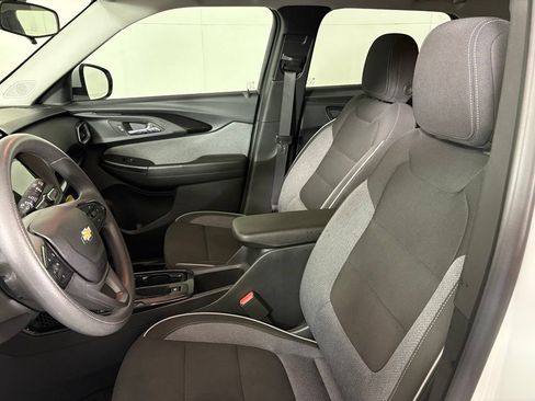 Used 2023 Chevrolet TrailBlazer LT FWD image 20