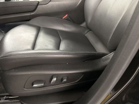 Used 2024 Cadillac XT5 Sportv image 7