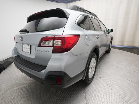 Used 2019 Subaru Outback 2.5i Premium AWD/4WD image 13