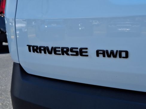 Used 2023 Chevrolet Traverse RS w/ LPO, Floor Liner Package AWD/4WD image 30