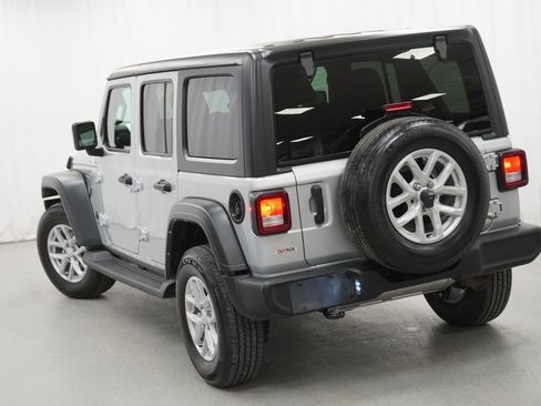 Certified 2023 Jeep Wrangler Sport S image 13