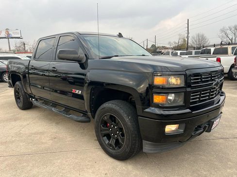 Used 2015 Chevrolet Silverado 1500 LTZ Z71 w/ Midnight Edition AWD/4WD image 9