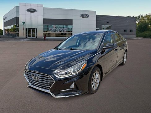 Used 2018 Hyundai Sonata SE FWD image 4