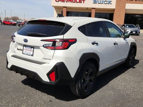 Certified 2025 Subaru Crosstrek 2.0i image 4