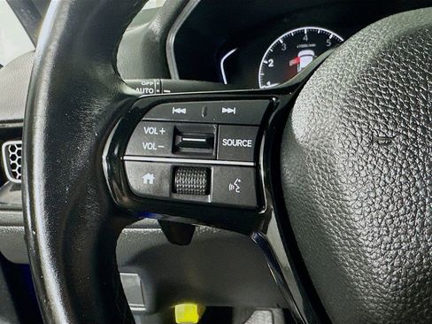 Used 2023 Honda Civic Sport image 25