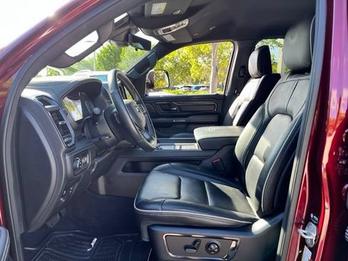 Used 2023 RAM 1500 Limited AWD/4WD image 9