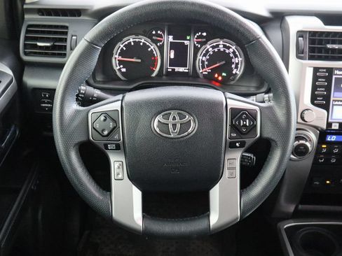 Used 2021 Toyota 4Runner Limited AWD/4WD image 14