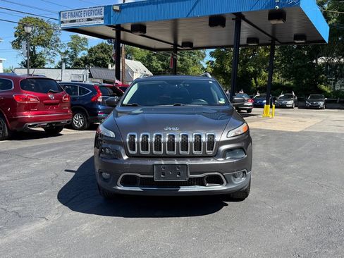 Used 2014 Jeep Cherokee Limited AWD/4WD image 8
