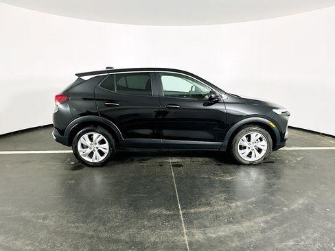 Used 2025 Buick Encore GX Preferred FWD image 10