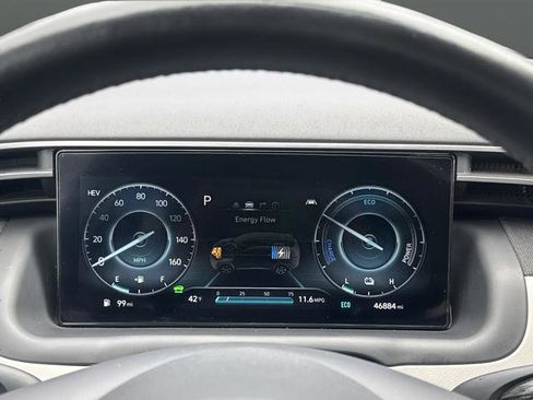 Used 2022 Hyundai Tucson Limited w/ Cargo Package image 18