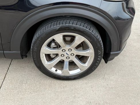 Used 2020 Ford Explorer Platinum w/ Premium Technology Package image 58