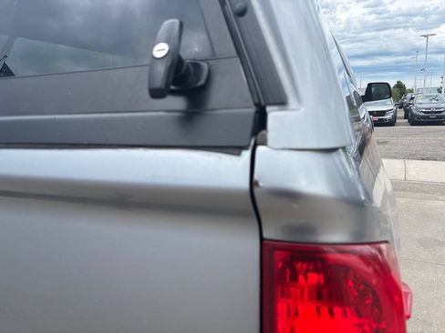 Used 2019 Toyota Tundra Limited AWD/4WD image 9