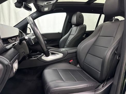 Used 2024 Mercedes-Benz GLS 450 4MATIC image 14