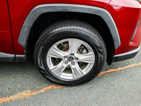 Certified 2020 Toyota RAV4 LE image 6