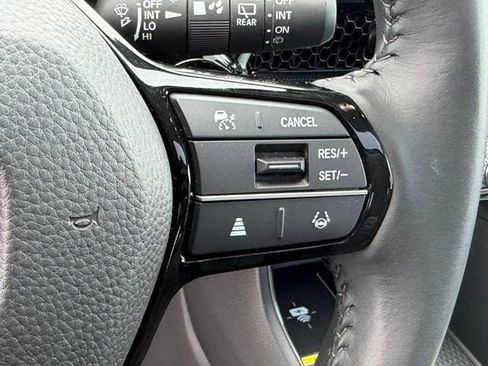 Used 2024 Honda CR-V EX-L image 24