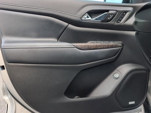 Used 2020 GMC Acadia Denali w/ LPO, Floor Liner Package image 12