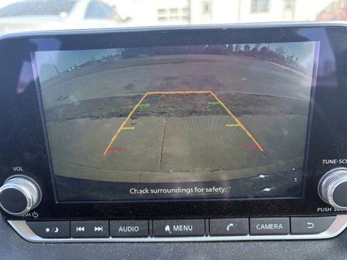 Used 2024 Nissan Sentra SV w/ All-Weather Package image 12