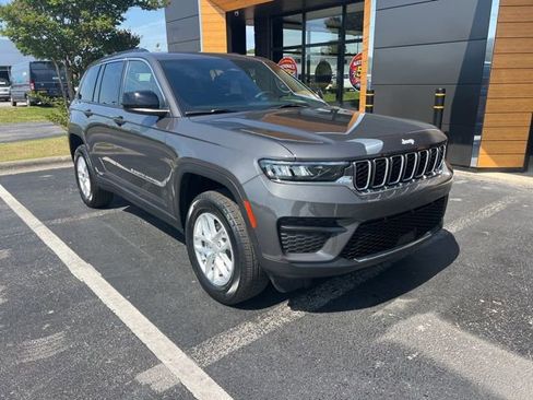New 2026 Jeep Grand Cherokee Laredo X AWD/4WD image 1