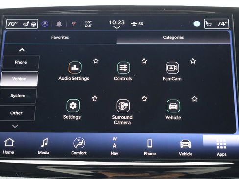 New 2026 Chrysler Pacifica Limited w/ Uconnect Theater Family Group image 27