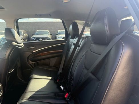 Used 2020 Acura MDX FWD w/ Technology Package image 12