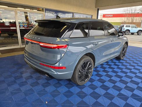 Used 2023 Lincoln Corsair AWD w/ Equipment Group 101A image 6