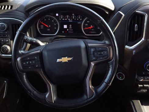 Certified 2022 Chevrolet Silverado 1500 High Country w/ Technology Package image 9