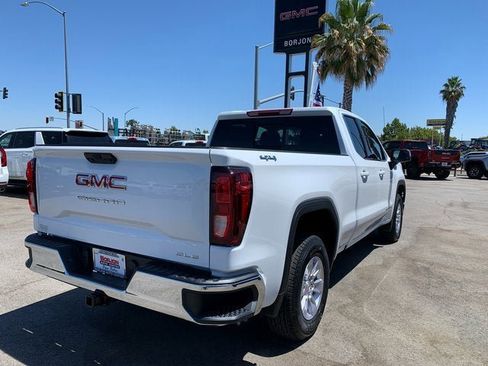 New 2026 GMC Sierra 1500 SLE w/ Preferred Package image 6