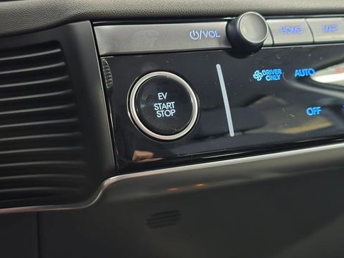 New 2026 Hyundai Ioniq 5 SE image 31