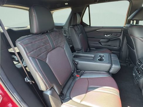 Certified 2026 Honda Pilot Black Edition image 19